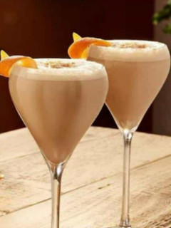 A picture of Banana smoothie.