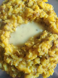 हेल्थी खिचड़ी (healthy khichdi recipe in Hindi) रेसिपी मुख्य फोटो