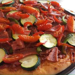 A picture of No cheese-pizza.