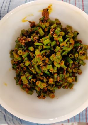 A picture of Instant mogri pickle.