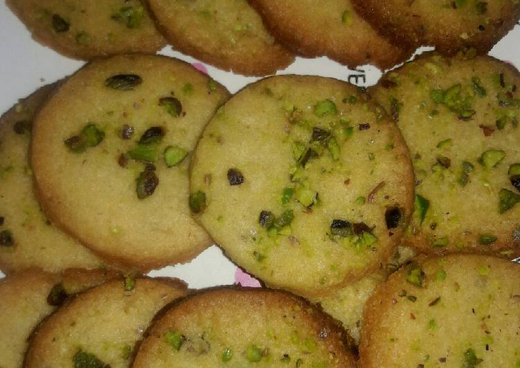 Steps to Prepare Perfect Saffron Pistachios Cookies