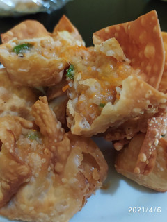 Foto resep Pangsit Goreng Nasi Sisa