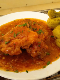 Una foto de Pollo a la cerveza