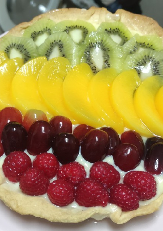Una foto de Tartaleta de frutas y crema pastelera súper rápida