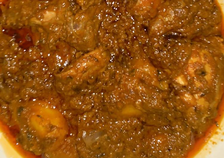 Recipe of Any-night-of-the-week Smoked chicken curry