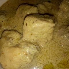 A picture of White chicken.