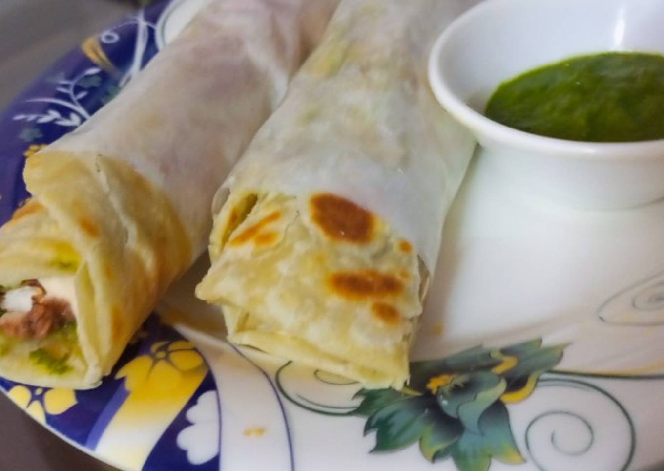 Chicken Roll Paratha🌯
