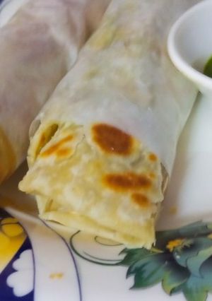A picture of Chicken Roll Paratha🌯.