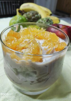 A picture of Fruits & Ice-cream trifle.