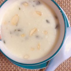 A picture of Almond soup.