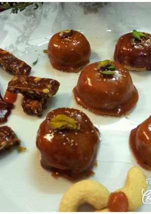 A picture of Jaggery Sandesh.