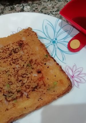 A picture of Suji bread sandwich.