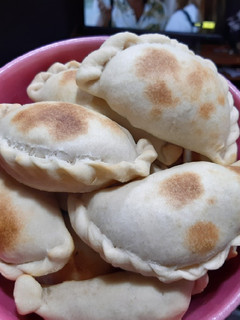 Una foto de • Masa para empanada •