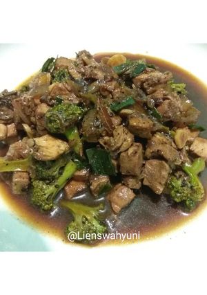 Foto resep Ayam Brokoli Teriyaki