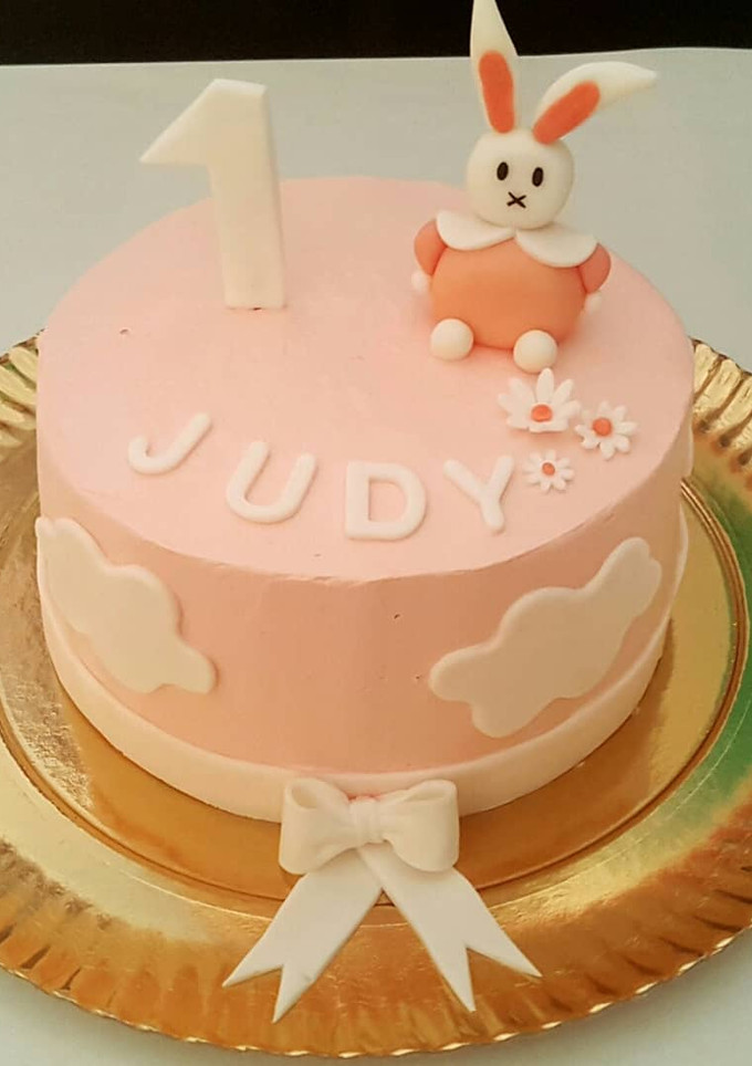 Una foto de Tarta de cumpleaños para bebé