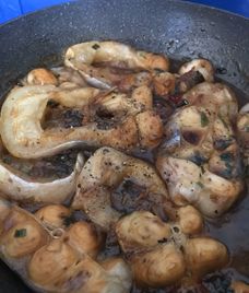 món mặn với cá hú