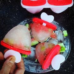 Watermelon mojito ice sticks A picture of Watermelon mojito ice sticks.