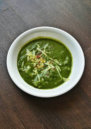 A picture of Creamy Spinach with Potato.