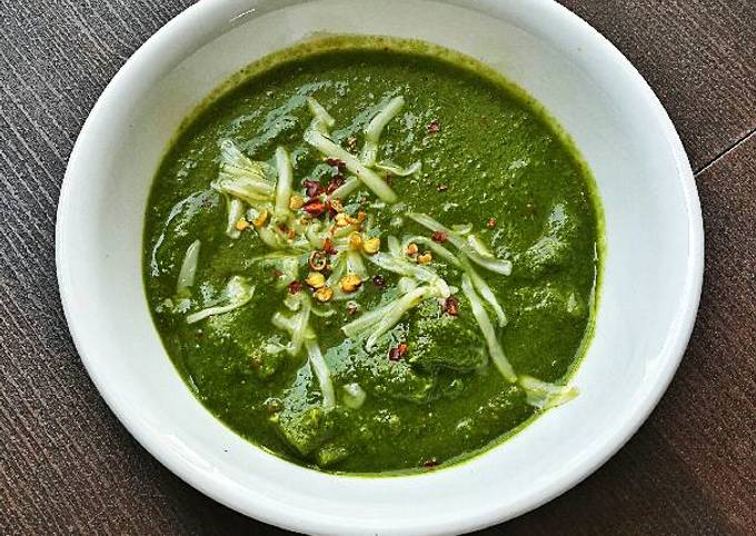 Easiest Way to Make Any-night-of-the-week Creamy Spinach with Potato - Quick and Easy Meals