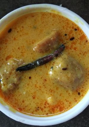 A picture of Kadhi.