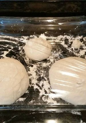 A picture of Pizza Napoletana Dough.