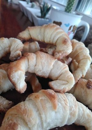 Una foto de Medialunas saladas!!!🥐