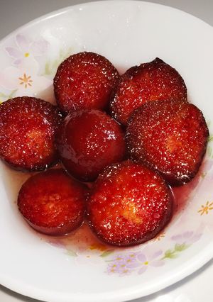 A picture of Beetroot jamun.