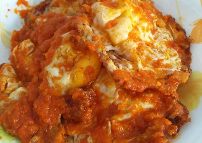 Telur balado