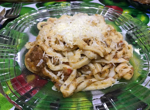 Una foto de Fideos caseros (saborizados con morrón)