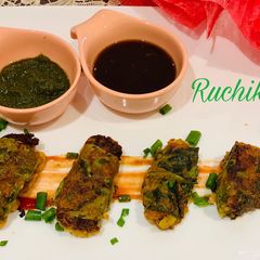 A picture of Potato Stuffed Spinach Rolls.