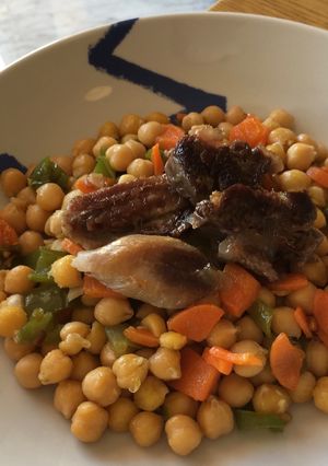 Una foto de Ropa vieja de cocido de garbanzos