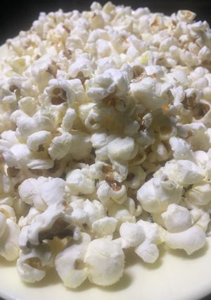 A picture of Milky sugared Popcorn.