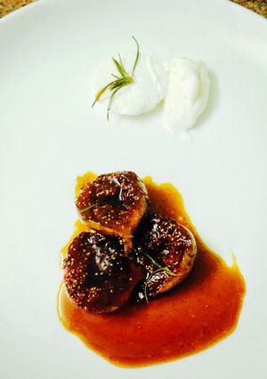 A picture of Roasted Figs with Balsamic and Rosemary.