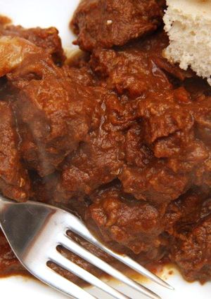 Tökéletes marhapörkölt recept fotója