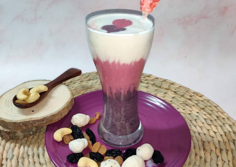 How to Prepare Quick Berries Nuts Makhana  Thickshake🍹