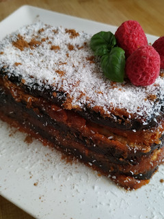 Una foto de Tarta fría de zanahoria y chocolate