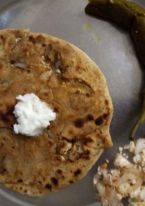A picture of Paneer Paratha.