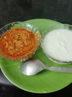 வித்தியாசமான ருசியில் தயிர் சட்னி. செய்முறை முக்கிய புகைப்படம்