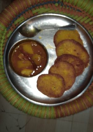 A picture of Duska with aloo ki sabji.