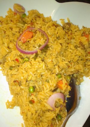 A picture of Kidney jollof rice.