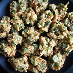 A picture of Crunchy Okra Fritters.