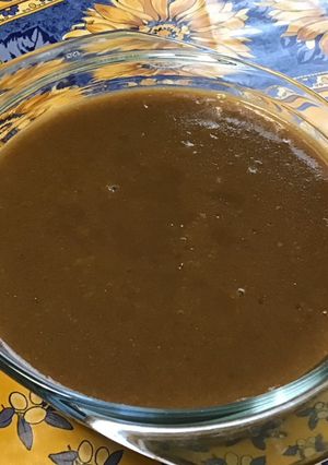 Une photo de Compote de prunes au curaçao et sucre punjabi