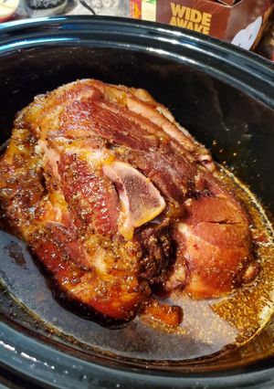 A picture of Crockpot Glazed Ham.