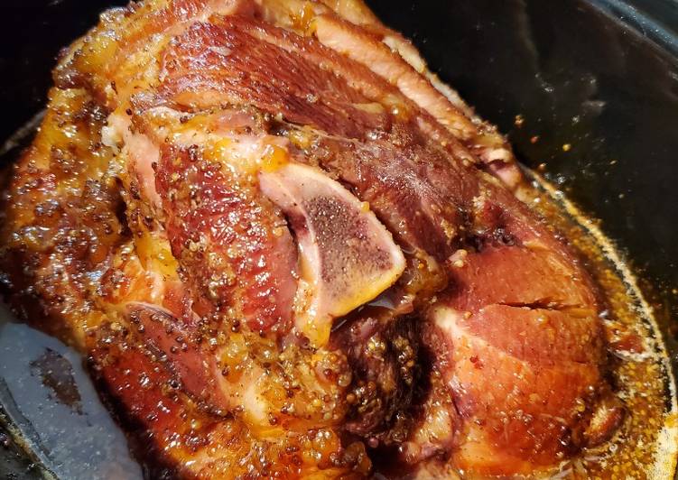 Simple Way to Make Quick Crockpot Glazed Ham