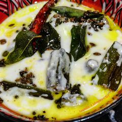 A picture of Dahi bhindi.