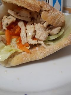 Una foto de Kebab de pollo