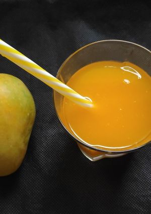 A picture of Mango Frooti 🥭.