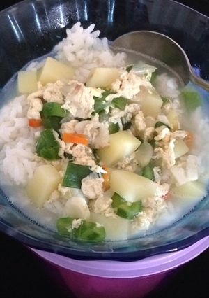 Foto resep Nasi Sop Oyong Kentang