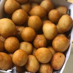 A picture of Simple but exquisite tasty puffs.