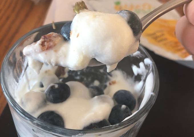 Recipe of Speedy DELICOUS parfait